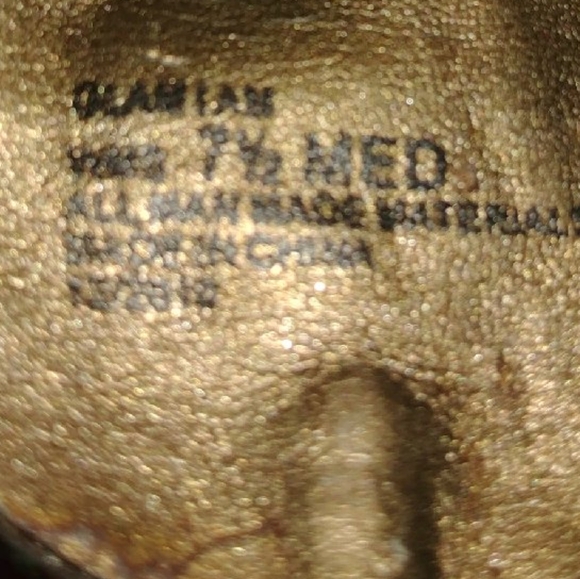 Kenneth Cole Reaction beaded sandals - Picture 7 of 8